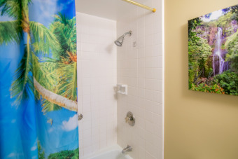 Lake House 2BR Garden-Level Lanai Overlooks Koi Ponds, , on Maui - Lahaina in Hawaii - Lakehouse Vacation Rental - Lake Home for rent on LakeHouseVacations.com