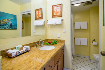 Lake House Oceanfront Corner 1BR Full Resort Access!, , on Maui - Lahaina in Hawaii - Lakehouse Vacation Rental - Lake Home for rent on LakeHouseVacations.com