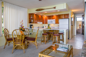 Lake House Oceanfront Corner 1BR Full Resort Access!, , on Maui - Lahaina in Hawaii - Lakehouse Vacation Rental - Lake Home for rent on LakeHouseVacations.com