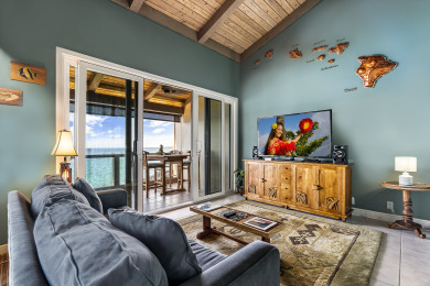 Lake House KKSR5303 DIRECT OCEANFRONT, TOP FLOOR WLOFT, REMODELED, AIR CONDITIONING!, , on Big Island - Kailua-Kona Bay  in Hawaii - Lakehouse Vacation Rental - Lake Home for rent on LakeHouseVacations.com