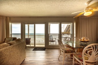 Lake House TROPICAL PARADISE STUNNING 3 BEDROOM 3 BATH CONDO, RIGHT ON THE BEACH!, , on Eastern Lake in Florida - Lakehouse Vacation Rental - Lake Home for rent on LakeHouseVacations.com