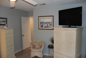 Lake House REACH OUT AND TOUCH THE OCEAN GULF FRONT THREE BEDROOM THREE BATH FREE WIFI, , on Eastern Lake in Florida - Lakehouse Vacation Rental - Lake Home for rent on LakeHouseVacations.com