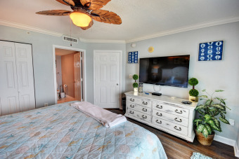 Lake House Huge 4 Bed Direct Oceanfront Corner Condo FREE WIFI!, , on  in South Carolina - Lakehouse Vacation Rental - Lake Home for rent on LakeHouseVacations.com