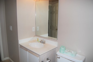  Ad# 19643 lake house for rent on LakeHouseVacations.com, lakehouse, lake home rental, lakehome for rent, vacation, holiday, lodging, lake