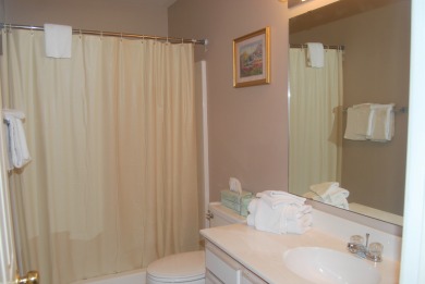  Ad# 19643 lake house for rent on LakeHouseVacations.com, lakehouse, lake home rental, lakehome for rent, vacation, holiday, lodging, lake