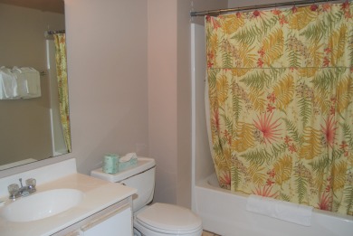  Ad# 19643 lake house for rent on LakeHouseVacations.com, lakehouse, lake home rental, lakehome for rent, vacation, holiday, lodging, lake