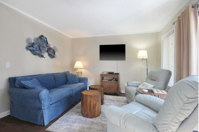  Ad# 19665 lake house for rent on LakeHouseVacations.com, lakehouse, lake home rental, lakehome for rent, vacation, holiday, lodging, lake
