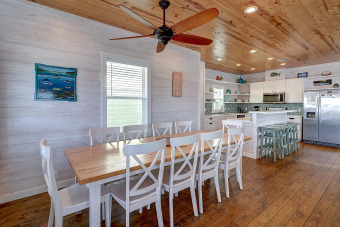 Lake House Beautiful home in the heart of Port Aransas!, , on Gulf of Mexico - Port Aransas in Texas - Lakehouse Vacation Rental - Lake Home for rent on LakeHouseVacations.com