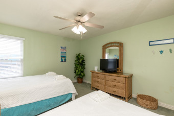 Lake House Surfside 216-Walk Across Street to Beach or Relax in Heated Pool , , on Gulf of Mexico - Corpus Christi in Texas - Lakehouse Vacation Rental - Lake Home for rent on LakeHouseVacations.com