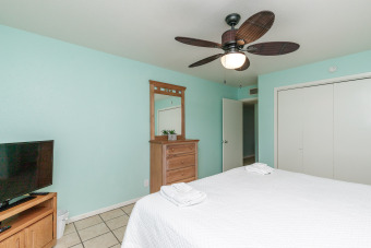 Lake House Surfside 119-Two Bedroom, Close to Beach W Beautiful Courtyard, , on Gulf of Mexico - Corpus Christi in Texas - Lakehouse Vacation Rental - Lake Home for rent on LakeHouseVacations.com