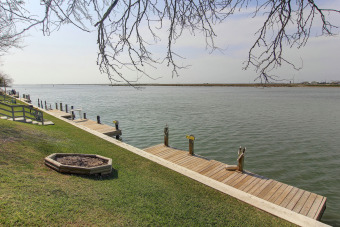 Lake House BEST VIEW ON THE ISALND! Great Property with great Recent Upgrades!, , on Gulf of Mexico - Corpus Christi in Texas - Lakehouse Vacation Rental - Lake Home for rent on LakeHouseVacations.com