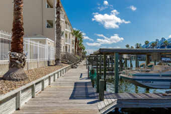 Lake House Come Enjoy this 3 bedroom Waterfront condo with a great Sunset View!, , on Gulf of Mexico - Corpus Christi in Texas - Lakehouse Vacation Rental - Lake Home for rent on LakeHouseVacations.com