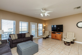 Lake House Waterfront Townhome w King Bed, Pack & Play, Sundeck + Washer & Dryer!, , on Gulf of Mexico - Corpus Christi in Texas - Lakehouse Vacation Rental - Lake Home for rent on LakeHouseVacations.com