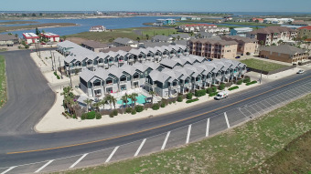 Lake House Padre Beach View 206K-Tropical Vibes in A Great Location & Beach Views , , on Gulf of Mexico - Corpus Christi in Texas - Lakehouse Vacation Rental - Lake Home for rent on LakeHouseVacations.com