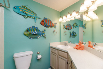 Lake House Vitamin Sea is a recently renovated second floor condo at Beach Club Condos, , on Gulf of Mexico - Corpus Christi in Texas - Lakehouse Vacation Rental - Lake Home for rent on LakeHouseVacations.com