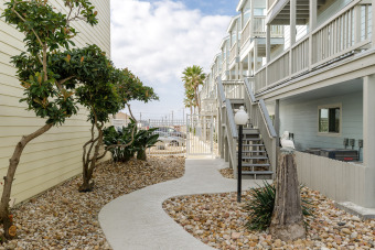 Lake House El Constante 211-Recently Updated, Poolside Condo W Beach Views, , on Gulf of Mexico - Corpus Christi in Texas - Lakehouse Vacation Rental - Lake Home for rent on LakeHouseVacations.com
