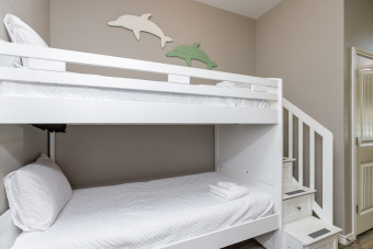 Lake House Pet-Friendly 1BR Unit w Nearby Heated Pool, Splash Pad, & Allocated Parking, , on Gulf of Mexico - Corpus Christi in Texas - Lakehouse Vacation Rental - Lake Home for rent on LakeHouseVacations.com