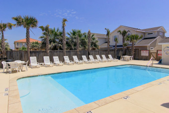 Lake House CLOSE TO THE BEACH, SPACIOUS, PRIVATE, & A HEATED POOL RIGHT OUT BACK., , on Gulf of Mexico - Corpus Christi in Texas - Lakehouse Vacation Rental - Lake Home for rent on LakeHouseVacations.com