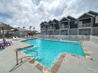 Lake House Stay just steps Off the Beach & Enjoy the Luxurious Pool & Private Patio, , on Gulf of Mexico - Corpus Christi in Texas - Lakehouse Vacation Rental - Lake Home for rent on LakeHouseVacations.com