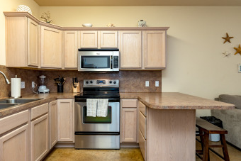 Lake House Palm Bay Breeze CPB703K-Comfy Coastal Condo W The Best Pool on The Island!, , on Gulf of Mexico - Corpus Christi in Texas - Lakehouse Vacation Rental - Lake Home for rent on LakeHouseVacations.com