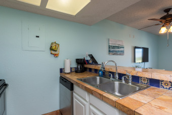 Lake House El Constante 119-Beach Accents W Coastal Charm Only Steps From The Beach, , on Gulf of Mexico - Corpus Christi in Texas - Lakehouse Vacation Rental - Lake Home for rent on LakeHouseVacations.com