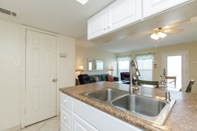 Lake House El Constante 118-Pet Friendly, One Bedroom Only Steps From The Beach, , on Gulf of Mexico - Corpus Christi in Texas - Lakehouse Vacation Rental - Lake Home for rent on LakeHouseVacations.com