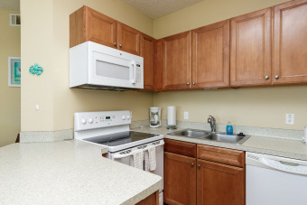 Lake House Shore Thing CBC111K-Cozy 1st Floor Condo Only a Short Walk to the Beach, , on Gulf of Mexico - Corpus Christi in Texas - Lakehouse Vacation Rental - Lake Home for rent on LakeHouseVacations.com