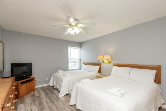 Lake House Surfside 118-First Floor, Two Bedroom W Tropical Setting & Relaxing Pool, , on Gulf of Mexico - Corpus Christi in Texas - Lakehouse Vacation Rental - Lake Home for rent on LakeHouseVacations.com
