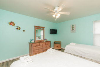 Lake House Surfside 222-Steps to Heated Pool or Across Street to Beach Access, , on Gulf of Mexico - Corpus Christi in Texas - Lakehouse Vacation Rental - Lake Home for rent on LakeHouseVacations.com