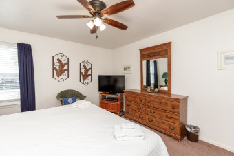 Lake House Surfside 112-First Floor, Pet Friendly W Heated Pool & Grills Courtyard, , on Gulf of Mexico - Corpus Christi in Texas - Lakehouse Vacation Rental - Lake Home for rent on LakeHouseVacations.com