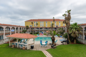Lake House Surfside 122-Enjoy Texas Breeze At Heated Pool, Pet Friendly Condo, , on Gulf of Mexico - Corpus Christi in Texas - Lakehouse Vacation Rental - Lake Home for rent on LakeHouseVacations.com