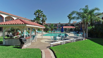 Lake House Surfside 122-Enjoy Texas Breeze At Heated Pool, Pet Friendly Condo, , on Gulf of Mexico - Corpus Christi in Texas - Lakehouse Vacation Rental - Lake Home for rent on LakeHouseVacations.com