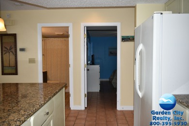  Ad# 20231 lake house for rent on LakeHouseVacations.com, lakehouse, lake home rental, lakehome for rent, vacation, holiday, lodging, lake