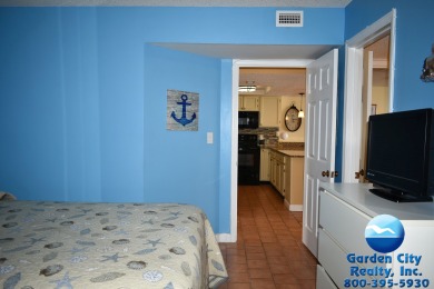  Ad# 20231 lake house for rent on LakeHouseVacations.com, lakehouse, lake home rental, lakehome for rent, vacation, holiday, lodging, lake