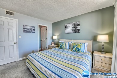  Ad# 20232 lake house for rent on LakeHouseVacations.com, lakehouse, lake home rental, lakehome for rent, vacation, holiday, lodging, lake