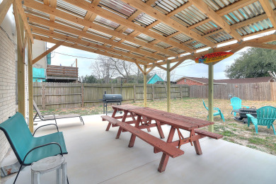 Lake House Coastal cottage full of mermaid charm, 5 blocks from Fulton Beach., , on Gulf of Mexico - Aransas Bay in Texas - Lakehouse Vacation Rental - Lake Home for rent on LakeHouseVacations.com