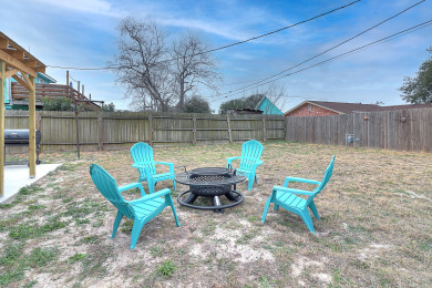 Lake House Coastal cottage full of mermaid charm, 5 blocks from Fulton Beach., , on Gulf of Mexico - Aransas Bay in Texas - Lakehouse Vacation Rental - Lake Home for rent on LakeHouseVacations.com