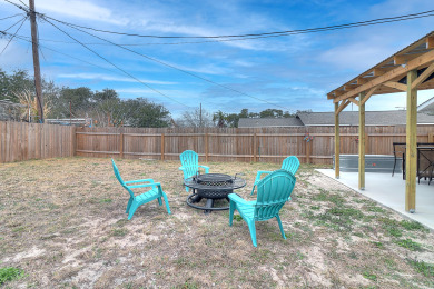 Lake House Coastal cottage full of mermaid charm, 5 blocks from Fulton Beach., , on Gulf of Mexico - Aransas Bay in Texas - Lakehouse Vacation Rental - Lake Home for rent on LakeHouseVacations.com