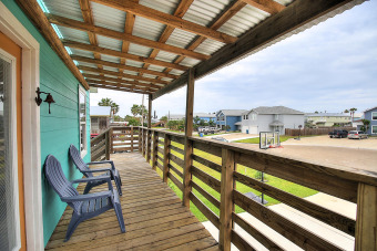 Lake House ISLAND VIBES 2.0, with gulf breezes, close beaches and a private pool!, , on Gulf of Mexico - Port Aransas in Texas - Lakehouse Vacation Rental - Lake Home for rent on LakeHouseVacations.com