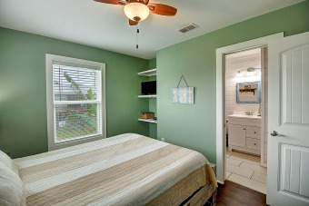 Lake House ISLAND VIBES 2.0, with gulf breezes, close beaches and a private pool!, , on Gulf of Mexico - Port Aransas in Texas - Lakehouse Vacation Rental - Lake Home for rent on LakeHouseVacations.com