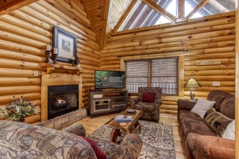 Lake House Cozy 2 Bedroom Log Cabin with Hot Tub, , on Powdermilk Creek - Gatlinburg in Tennessee - Lakehouse Vacation Rental - Lake Home for rent on LakeHouseVacations.com