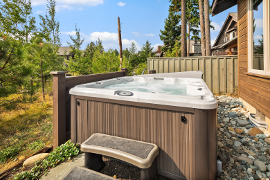 Lake House New, Luxury Home in Suncadia! Great Value * Hot Tub * Specials!, , on Lake Cle Elum in Washington - Lakehouse Vacation Rental - Lake Home for rent on LakeHouseVacations.com