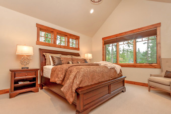 Lake House Suncadia's Best! Three Sisters Lodge * 3 Masters * Game Room * Hot Tub * Pets, , on Lake Cle Elum in Washington - Lakehouse Vacation Rental - Lake Home for rent on LakeHouseVacations.com
