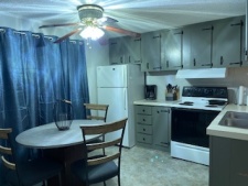  Ad# 20580 lake house for rent on LakeHouseVacations.com, lakehouse, lake home rental, lakehome for rent, vacation, holiday, lodging, lake