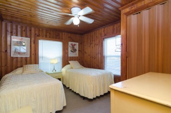 Lake House Henson - Lower Experience History & Nostalgic Charm in This Beach Cottage, , on Carolina Beach Lake in North Carolina - Lakehouse Vacation Rental - Lake Home for rent on LakeHouseVacations.com