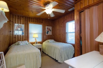 Lake House Henson - Upper Experience History & Nostalgic Charm in This Beach Cottage, , on Carolina Beach Lake in North Carolina - Lakehouse Vacation Rental - Lake Home for rent on LakeHouseVacations.com