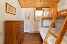 Lake House Lake Front - Sleeps 6, , on Page Lake in Pennsylvania - Lakehouse Vacation Rental - Lake Home for rent on LakeHouseVacations.com