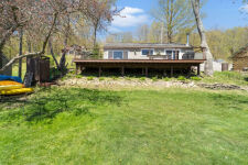 Lake House Lake Front - Sleeps 6, , on Page Lake in Pennsylvania - Lakehouse Vacation Rental - Lake Home for rent on LakeHouseVacations.com
