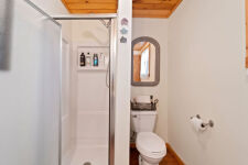 Lake House Lake Front - Sleeps 6, , on Page Lake in Pennsylvania - Lakehouse Vacation Rental - Lake Home for rent on LakeHouseVacations.com
