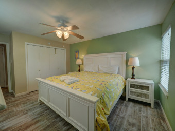  Ad# 20899 lake house for rent on LakeHouseVacations.com, lakehouse, lake home rental, lakehome for rent, vacation, holiday, lodging, lake